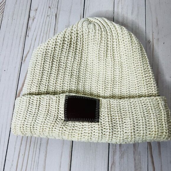 Love Your Melon Cream Ivory Cotton Knit Winter Hat - Picture 1 of 5
